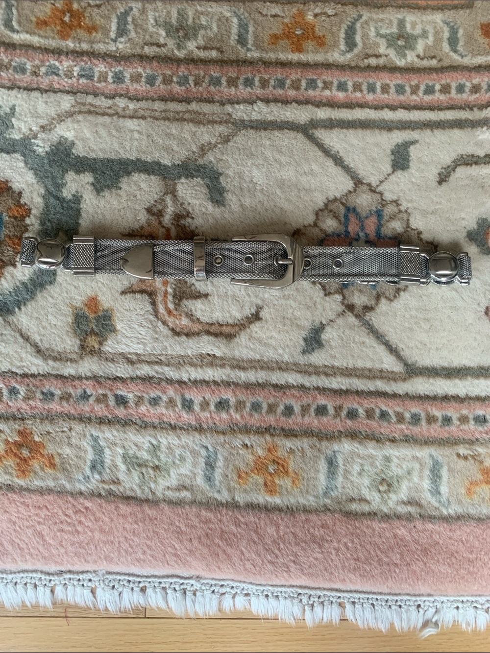 Women’s silver tone belt, like new